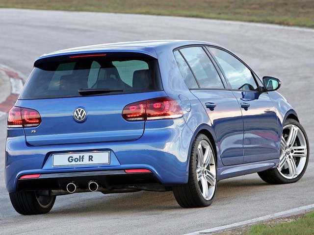 Volkswagen Golf R photo 60