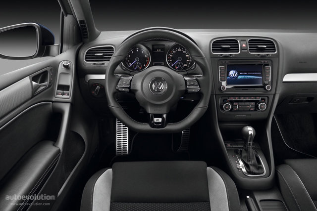Volkswagen Golf R photo 62
