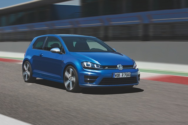 Volkswagen Golf R photo 3