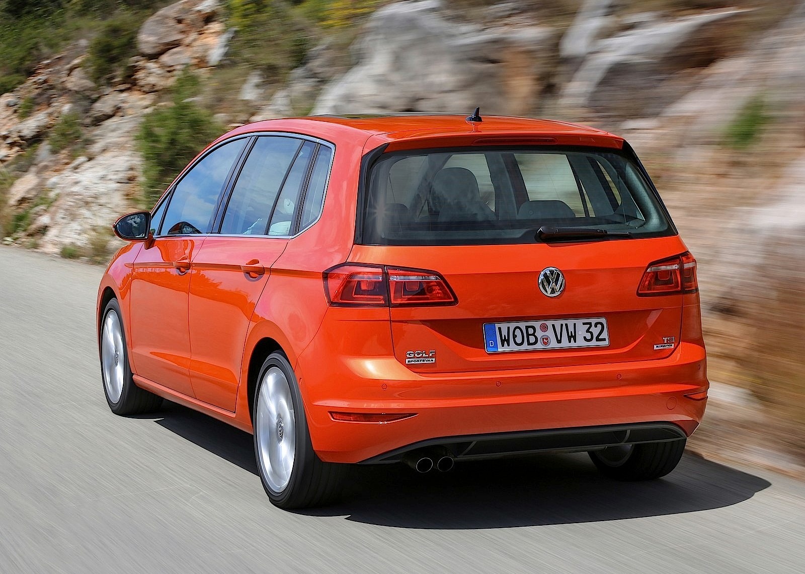 Volkswagen Golf Sportsvan photo 10