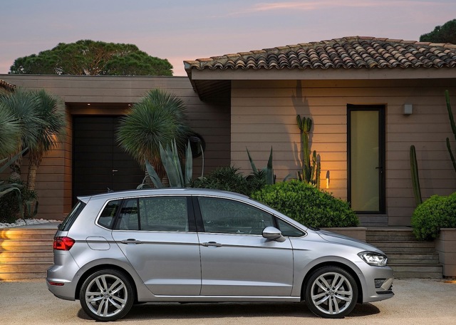 Volkswagen Golf Sportsvan photo 19