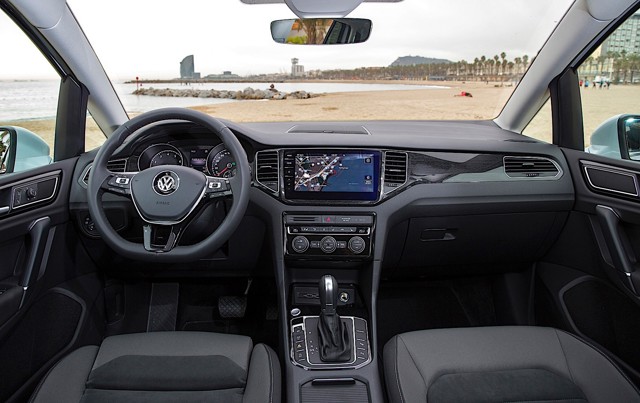 Volkswagen Golf Sportsvan photo 27