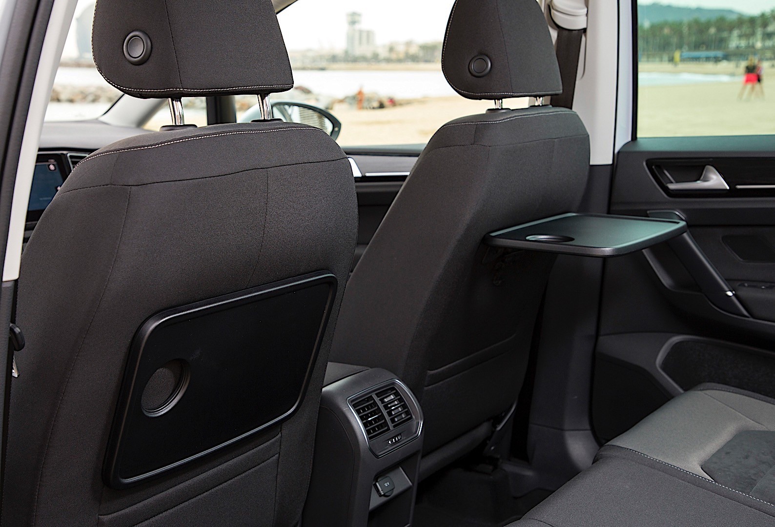 Volkswagen Golf Sportsvan photo 28