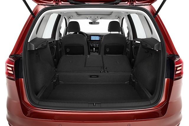 Volkswagen Golf Sportsvan photo 31