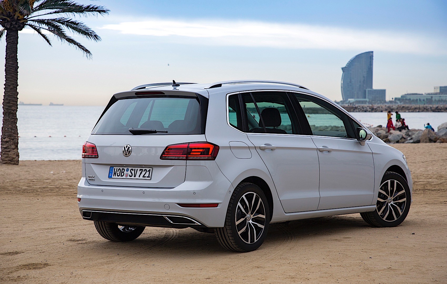 Volkswagen Golf Sportsvan photo 21