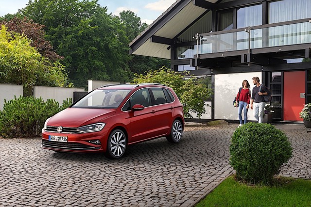 Volkswagen Golf Sportsvan photo 3