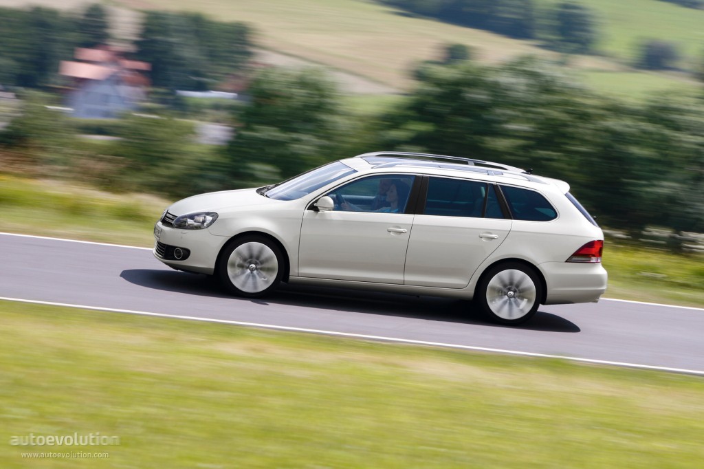 Volkswagen Golf Variant photo 17