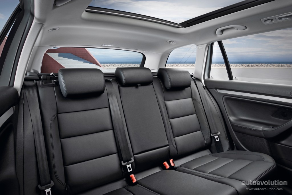 Volkswagen Golf Variant photo 26