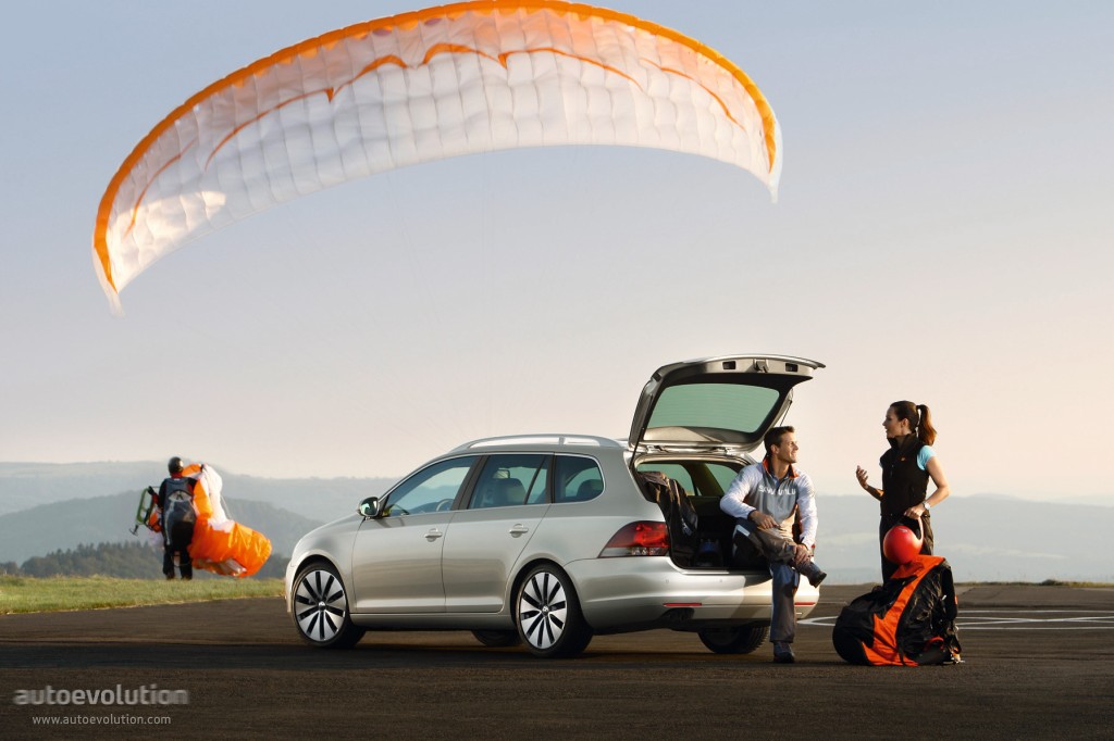 Volkswagen Golf Variant photo 9