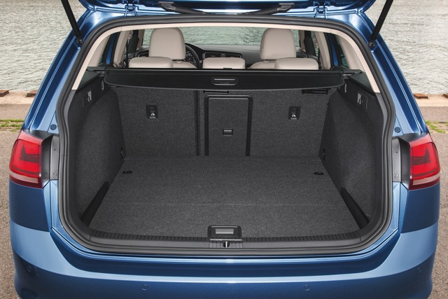 Volkswagen Golf Variant photo 49