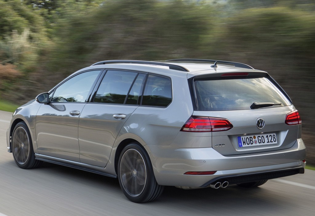 Volkswagen Golf Variant photo 11