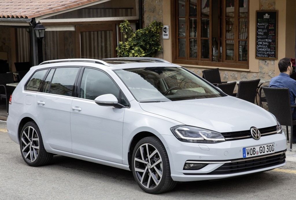 Volkswagen Golf Variant photo 23
