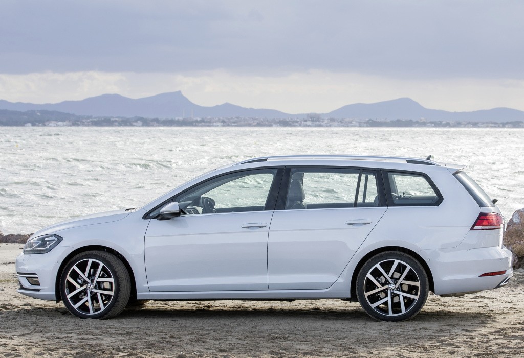 Volkswagen Golf Variant photo 25