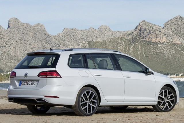 Volkswagen Golf Variant photo 34