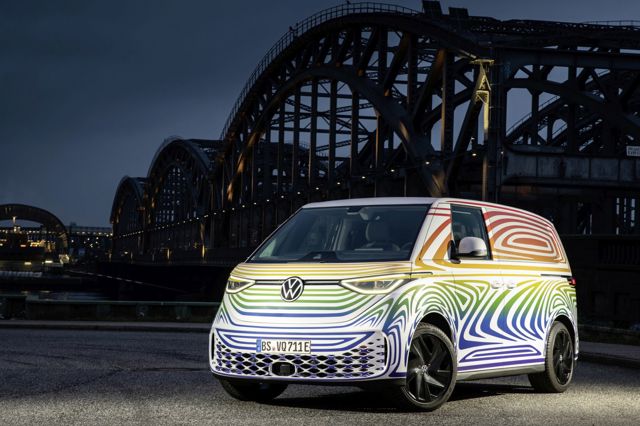 Volkswagen Id. Buzz photo 13