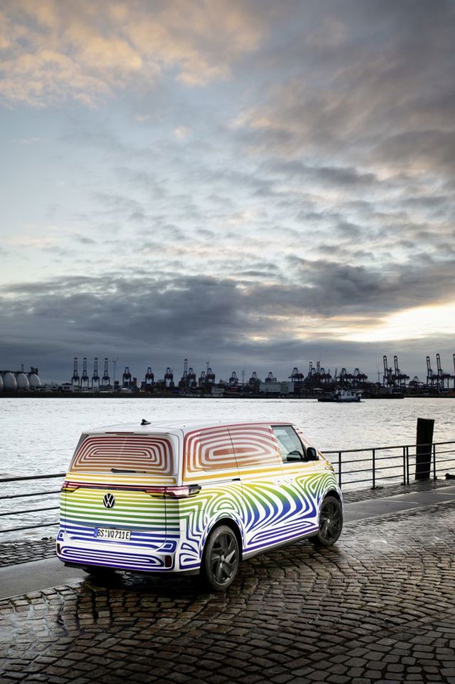 Volkswagen Id. Buzz photo 16
