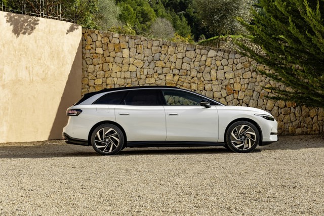 Volkswagen Id.7 Tourer photo 25
