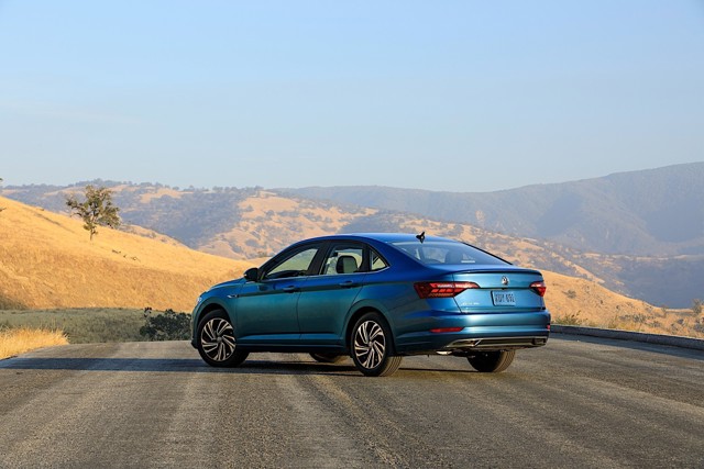 Volkswagen Jetta / Vento / Bora photo 5