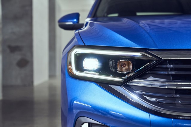 VOLKSWAGEN Jetta / Vento / Bora