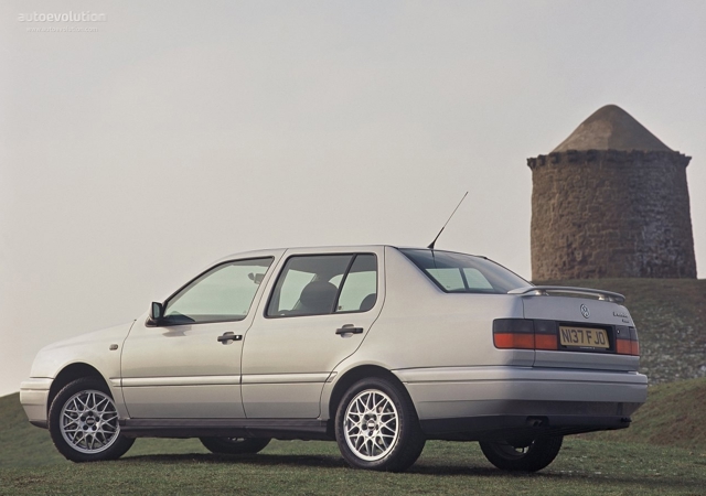 Volkswagen Jetta / Vento / Bora photo 2