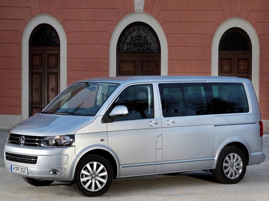 Volkswagen Multivan photo 8