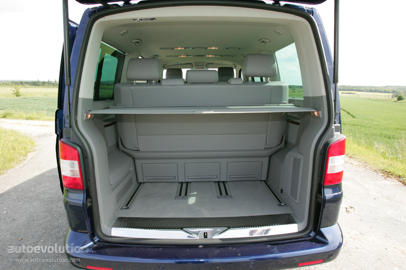 Volkswagen Multivan photo 13