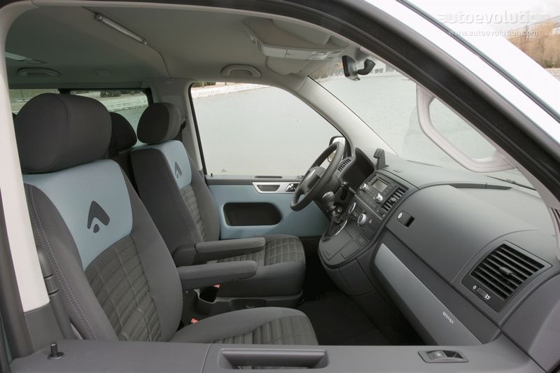 Volkswagen Multivan photo 14