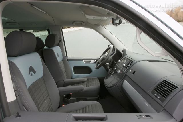 Volkswagen Multivan photo 14