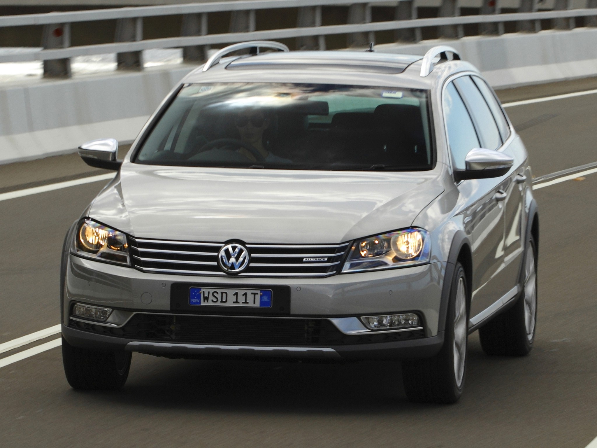 Volkswagen Passat Alltrack photo 35