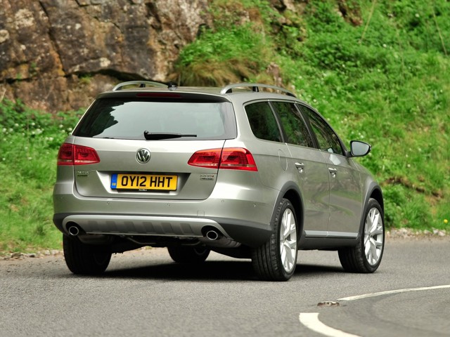 Volkswagen Passat Alltrack photo 39
