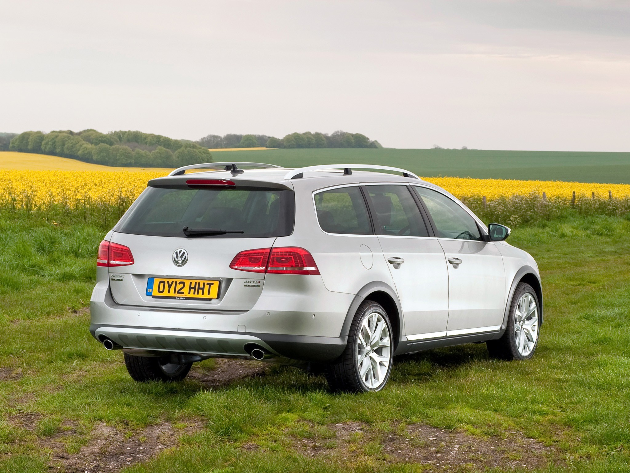 Volkswagen Passat Alltrack photo 45