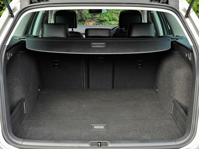 Volkswagen Passat Alltrack photo 56