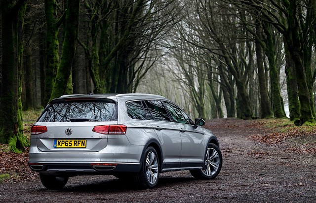 Volkswagen Passat Alltrack photo 12