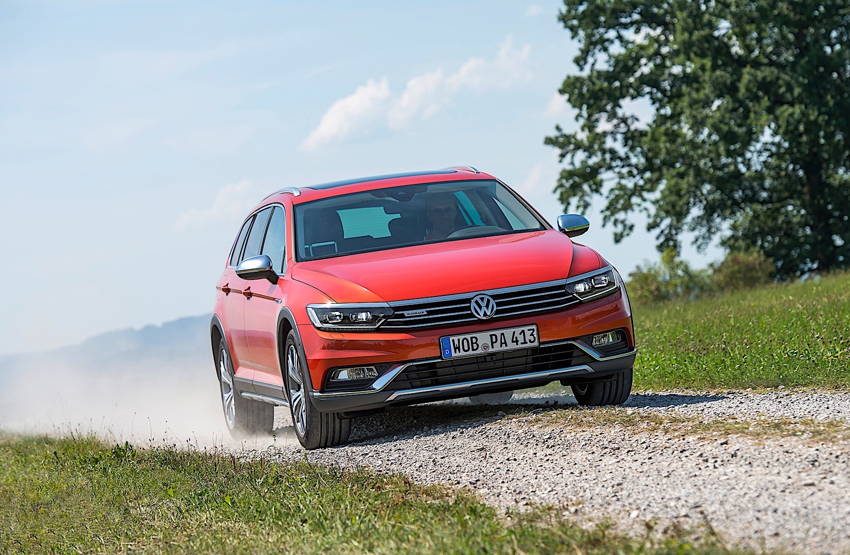 Volkswagen Passat Alltrack photo 15