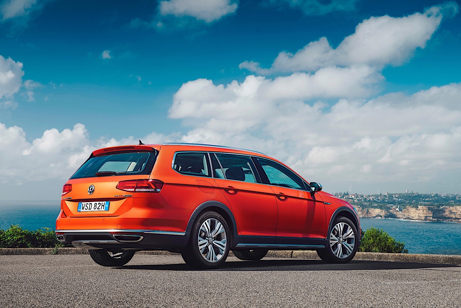 Volkswagen Passat Alltrack photo 21