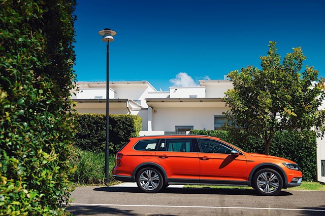 Volkswagen Passat Alltrack photo 23