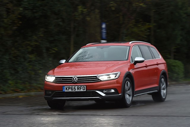 Volkswagen Passat Alltrack photo 24