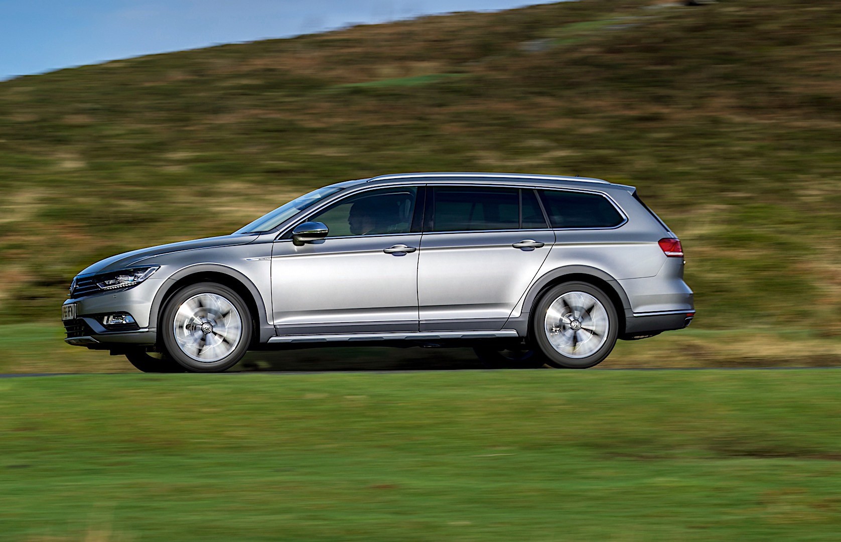 Volkswagen Passat Alltrack photo 55