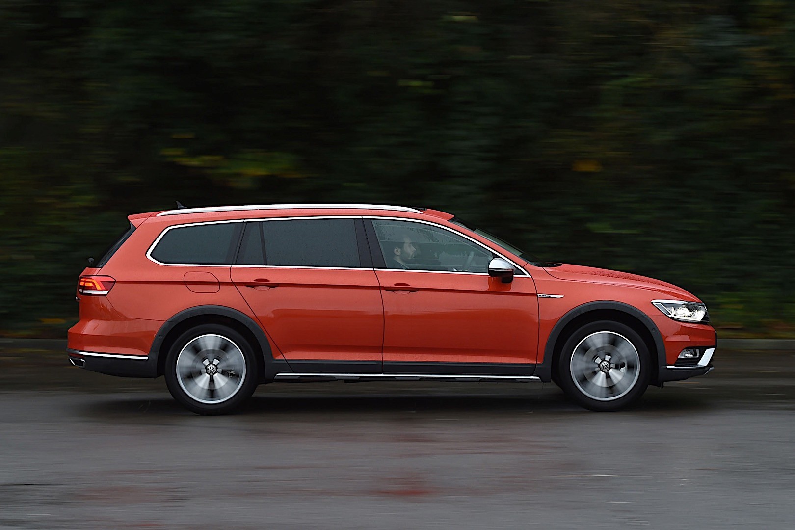 Volkswagen Passat Alltrack photo 56