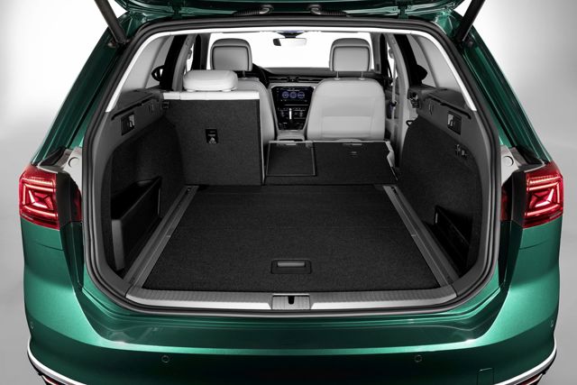 Volkswagen Passat Alltrack photo 23