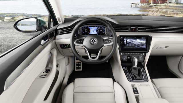 Volkswagen Passat Alltrack photo 12