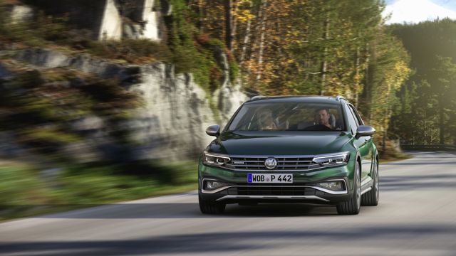 Volkswagen Passat Alltrack photo 10
