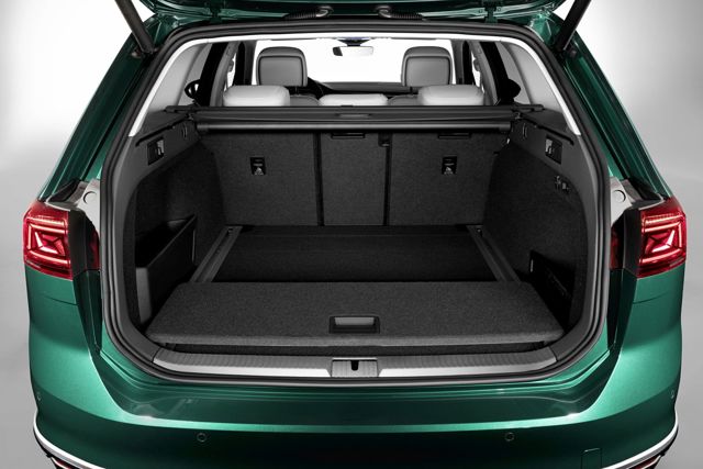 Volkswagen Passat Alltrack photo 16