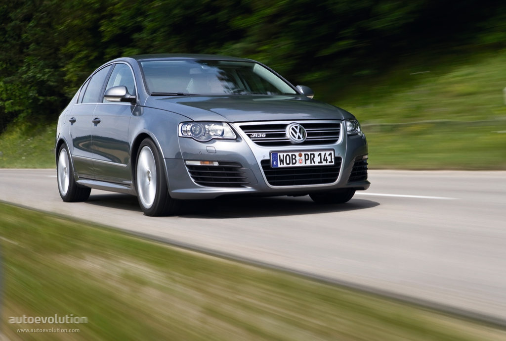 Volkswagen Passat R photo 11