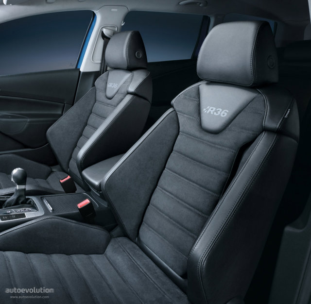 Volkswagen Passat R photo 25