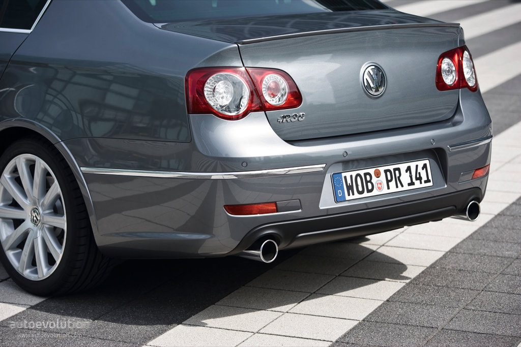 Volkswagen Passat R photo 5