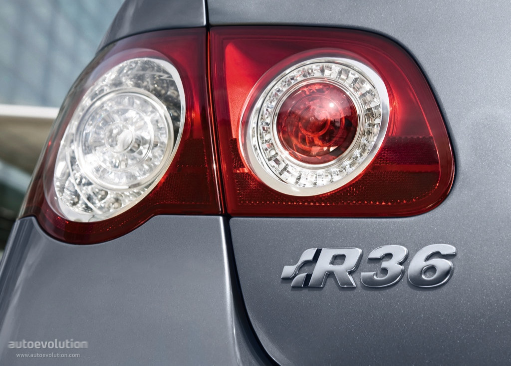 Volkswagen Passat R photo 6