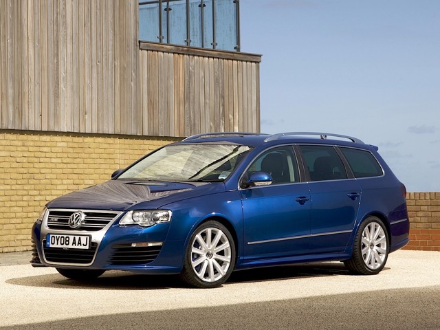 Volkswagen Passat R photo 10