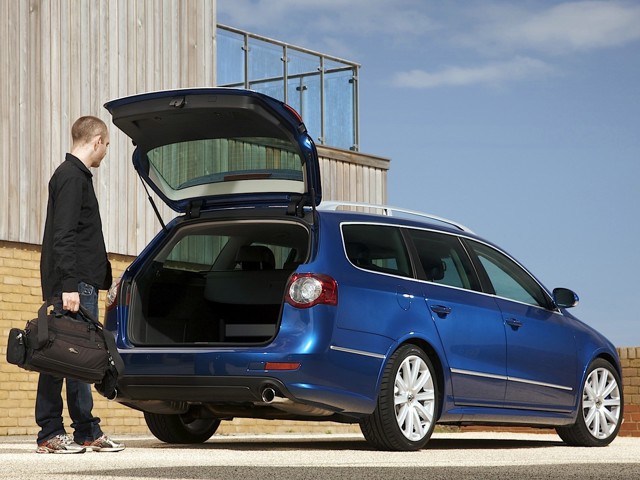 Volkswagen Passat R photo 13