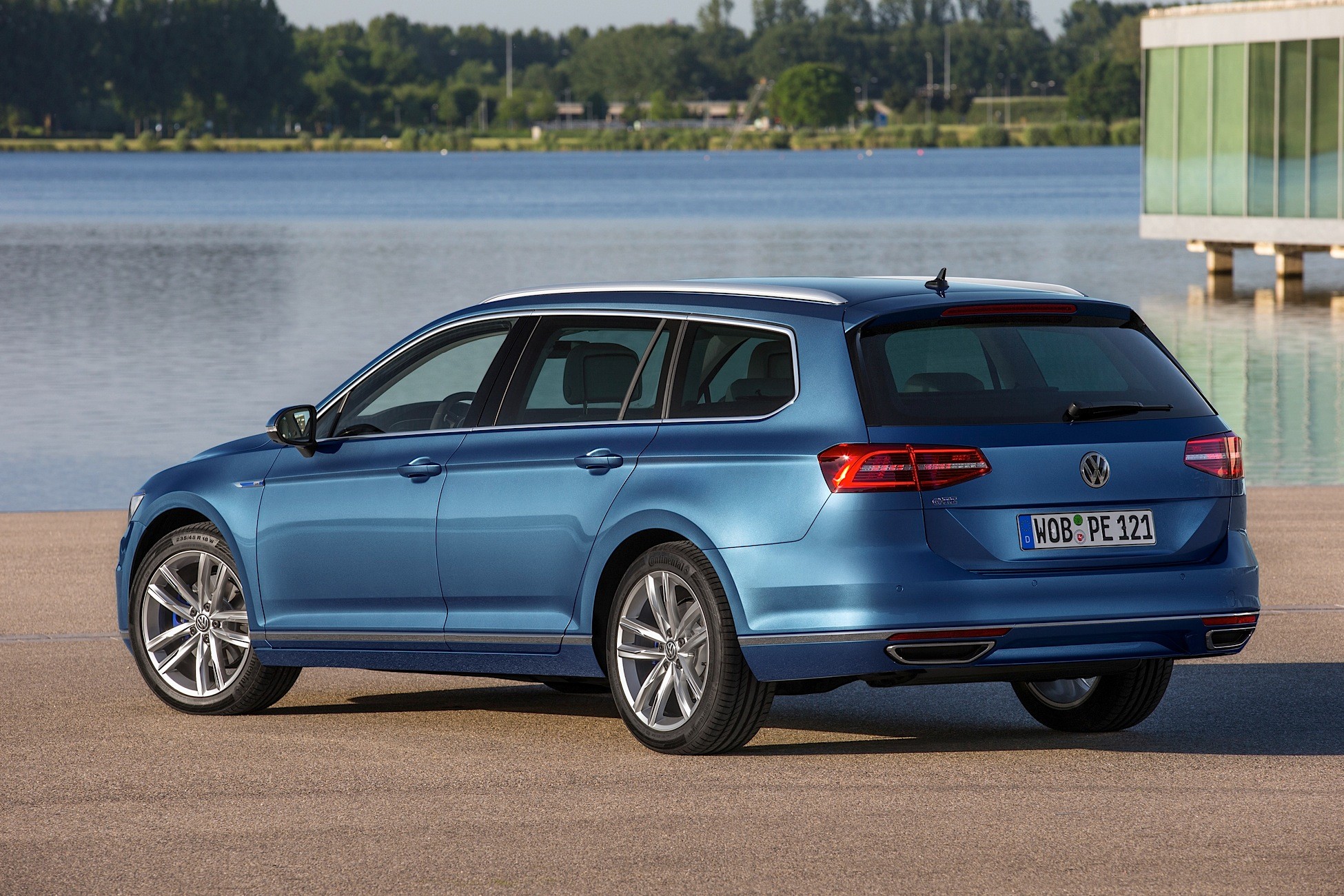 Volkswagen Passat Variant Gte photo 8